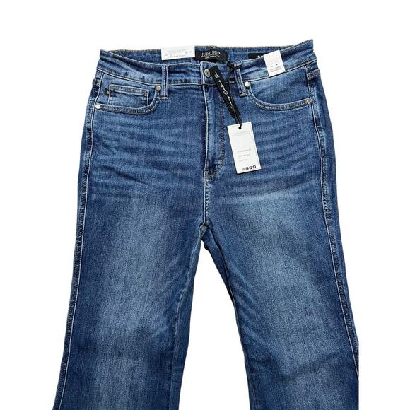 Judy Blue Women’s Reg / Curvy Tummy‎ Control High Waisted Blue Flared Jeans - 31 - Picture 2 of 8